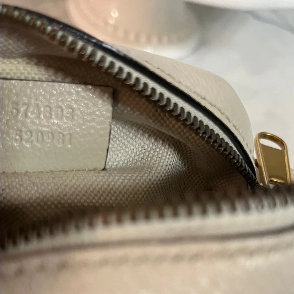 Gucci Cream Leather Crossbody with Signature Web Stripe - Picture 9 of 13